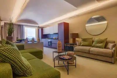 Image de 5 bedroom stunning apartment in Trappeto