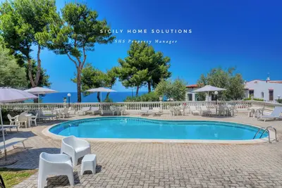 Image de Sea View cottages with pool Oasis Sea View in Villa By Sicily Home Solutions