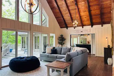 Image de Beautiful Lake Home in N Ga - Kayaks / Fishing / Golf