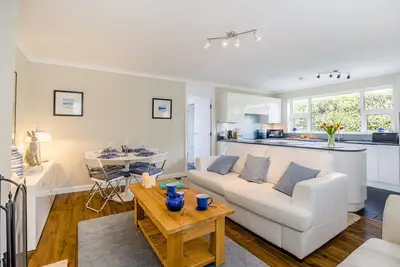 Hunnydorm - Deux Chambres Maison, Couchages 4