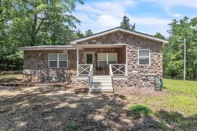 Image de West Lowndes Country Cottage by OneHometown Getaways