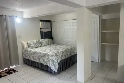 Image de Charming 1-bedroom studio in the quiet hills of St Thomas with WiFi, Ac