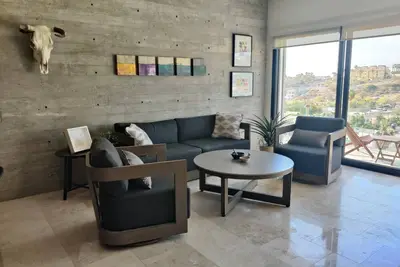 Image de 10 min from downtown and the beach! Ocean view and local life in San José