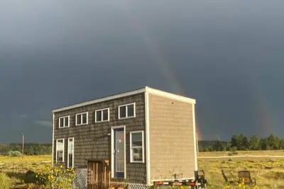 Image de 3-bedroom Tiny House on Wheels b/w Flagstaff & Grand Canyon