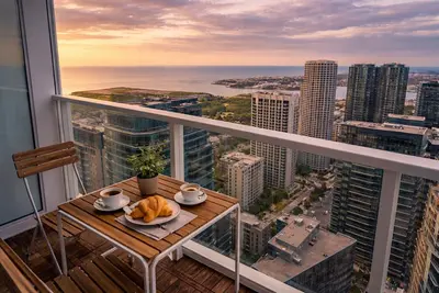 Luxury Penthouse | Skyline Views + Sauna + Work