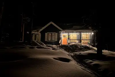 Image de 3 Bedroom Pet-Friendly Refuge on Fenced in One-Acre Property on Quiet Cul-de-Sac