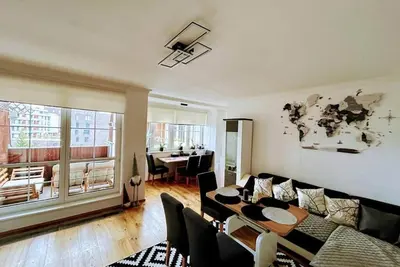 Image de Light & Wood Design - 89 m2 Apartment in Prague