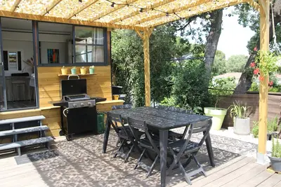 Image de Joli  Mobil home avec une terrasse équipée à 7 Km des plages