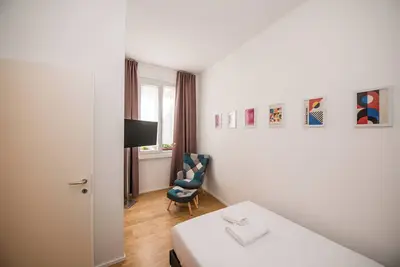 Image de Gorgeous apartments near Olympic Village and Prada foundation