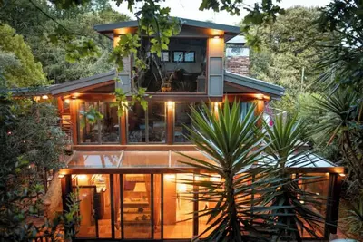 Image de Unusual Villa in the forest. Armonía Natura House