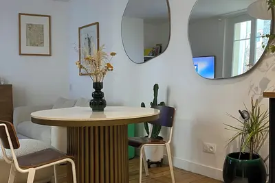 Image de Appartement design refait à neuf montmartre