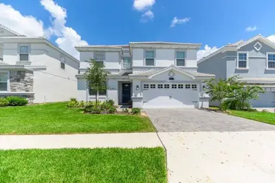 Image de 6 Bedroom ChampionsGate Escape with Pool