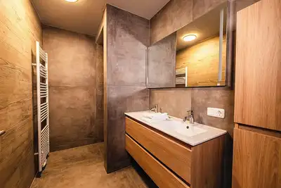 Image de Chalet zur Rose 3-room apartment \"Frauenschuh\" 2-10 persons (110m2)