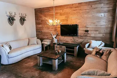 Image de Chalet zur Rose - Holiday apartment \"Nelke\" 4-room 2-8 persons (95m2)
