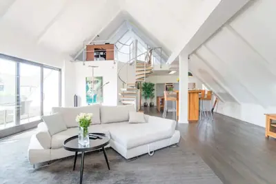 Image de Luxury penthouse with its own elevator in popular Rüttenscheid near the trade fair