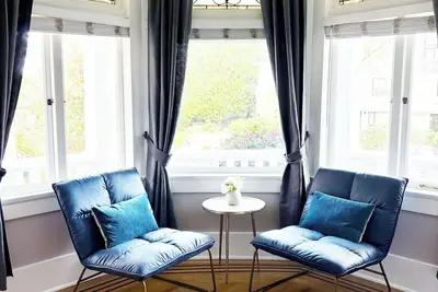 Image de Spacious Classic 2br - Kits Beach Sunsets & Seawall