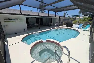 Image de Splash Oasis - 3br, 6 Beds, Heated Pool, Spa, Bbq Grill, Ping Pong, Near Beaches