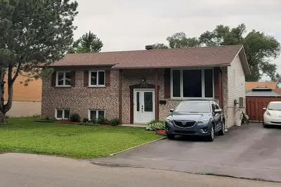 Image de Le bungalow confo de 4 chambres, près de tous les services