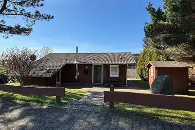 Image de Log cabin in the heath village