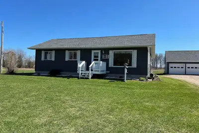 Image de Delightful 3-bedroom house in Germfask Michigan, centrally located in the U. P.