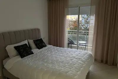 Profitez d’un logement sans vis-à-vis, calme et lumineux, avec vue panoramique