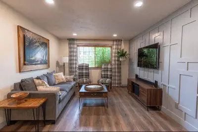 Image de Modern Comfort - Sunset Ridge in Orem