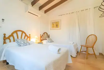 Image de Villa 'Patró Lau' avec vue sur les montagnes, Wi-Fi et climatisation