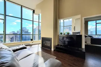 Image de Pent-House Downtown Core Vancouver Great Location
