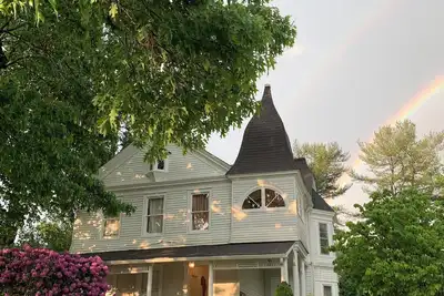 Image de Charming 3-bedroom apartment on 2nd floor in fabulous Millbrook Ny