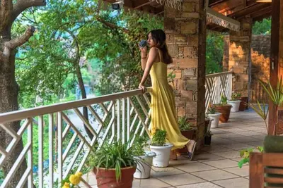 Image de Woodsmoke, Bhimtal – Lake-View 9 Bhk Villa for Memorable Group Stays