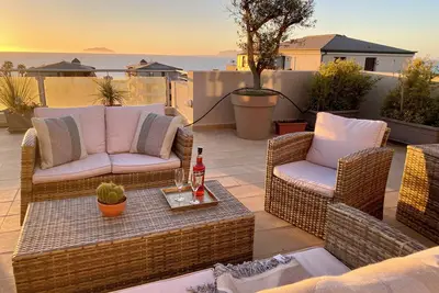Penthouse Le Isole - Luxurious penthouse with views of the Egadi Islands