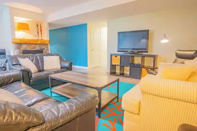 Image de Riverside 3-Bed Condo with Central Ac