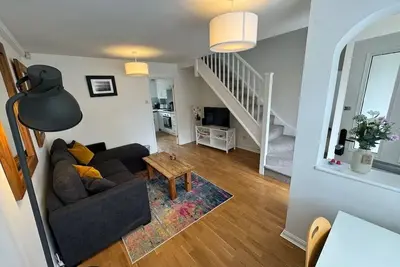 Image de Twickenham Hideaway near the Stadium with Parking