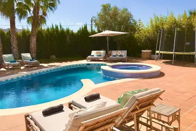 Image de Villa à San Jose avec 4 chambres à coucher, 10 couchages