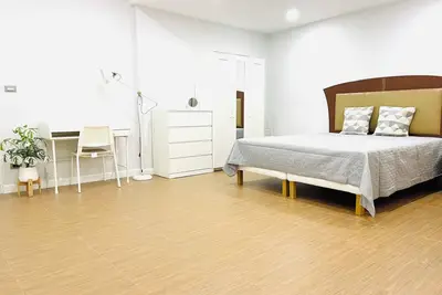 Image de Spacious 4-bedroom townhome in beautiful Krung Thep Maha Nakhon with WiFi, Ac