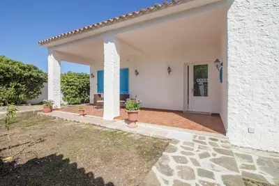 Image de GuestHost Peaceful stay in Berchiddeddu W/ garden