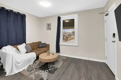 Image de Peaceful 2 Bed by Riverside