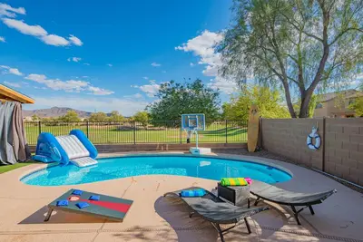 Image de Entertainment Escape:Pool, Games & Views