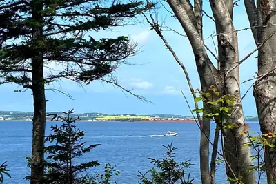 Image de Private, Ocean View Cottage, 5 Mins - Cavendish, large deck, A/C, Wifi, Sleeps 6