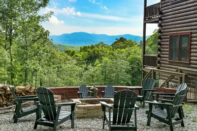 Image de New! Mtn views, playground, hot tub