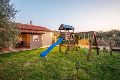 Image de Maison de vacances pour 6 personnes env. 95 qmà Valtura, Istrie (Côte sud de l'Istrie)