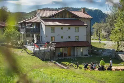Image de 7-bedroom bed & breakfast in charming Robidišče