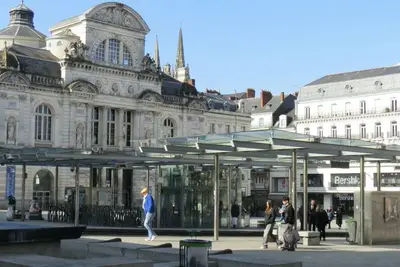 Image de Rare à Angers. Coeur de ville 2chambres 2bains 2wc+ Parking