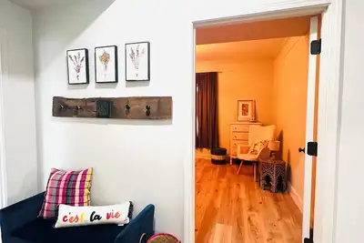 Image de Downtown Brick-Rome Retreat, 2 Bedroom/2Bathroom and 2 Sleeper Sofas