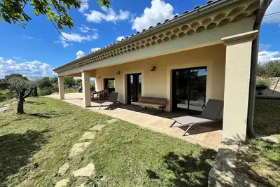 Image de Gîte \"Le Belvès\" classé 4 étoiles - vue dominante - Sud Ardèche