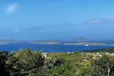 Image de Banana Tree Retreat • As Seen on Hgtv • 2br Island Getaway