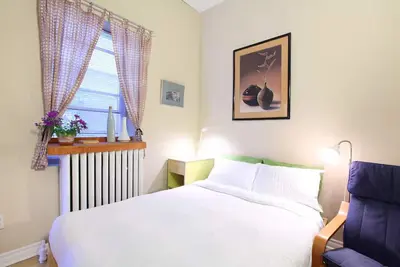 Image de Cozy & Clean Studio in the Junction