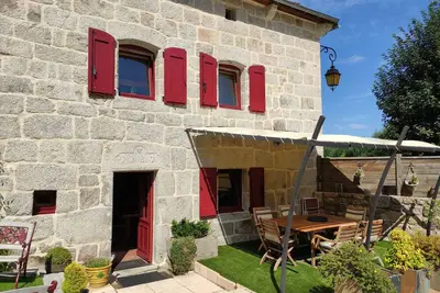 Image de maison de campagne rénovée \"Casa Cosy\" 10 personnes avec spa privatif