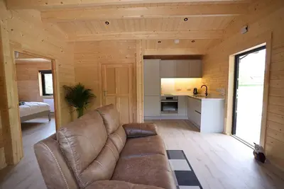 #2 Killarney Cabins, Stunning Lodge & Parking