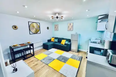 Image de Luxe 1b Chalet Ltn Airprt, L&D hospital, Whipsnade Zoo, Fast access to London